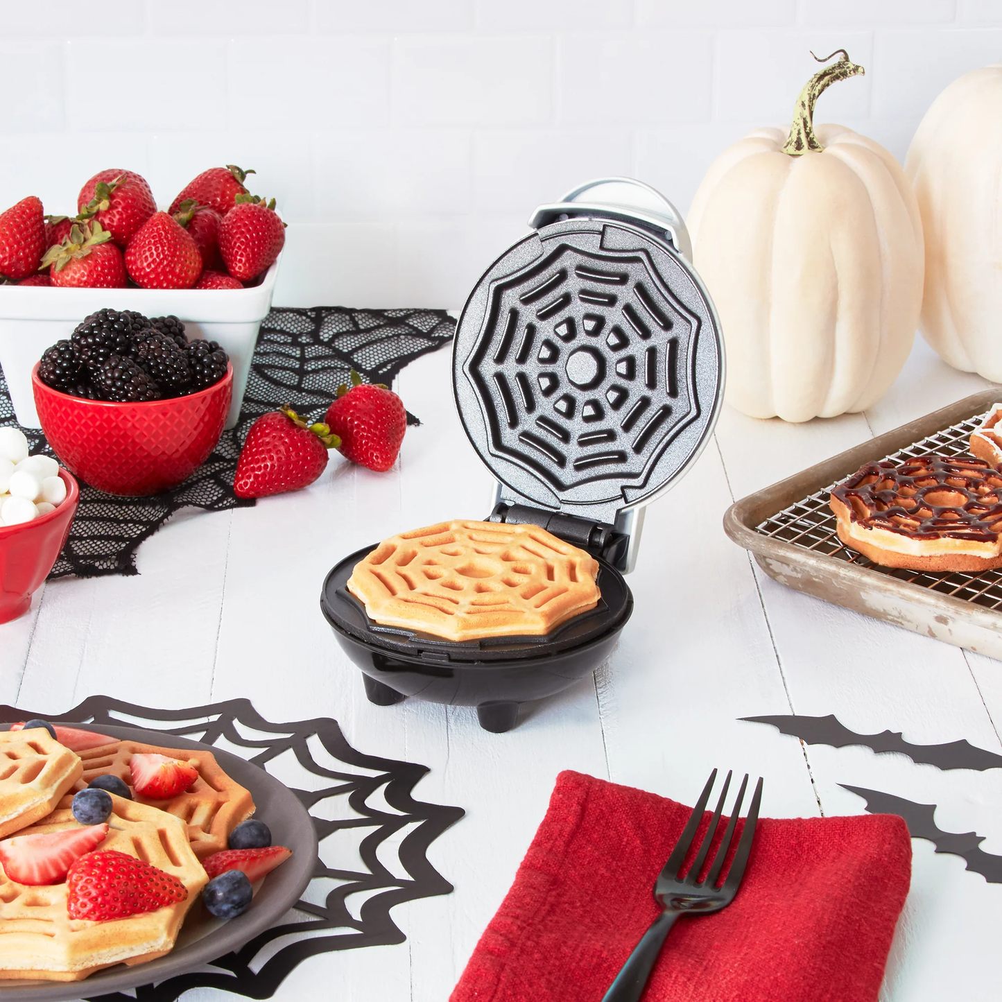 Mini Waffle Maker Spider Web