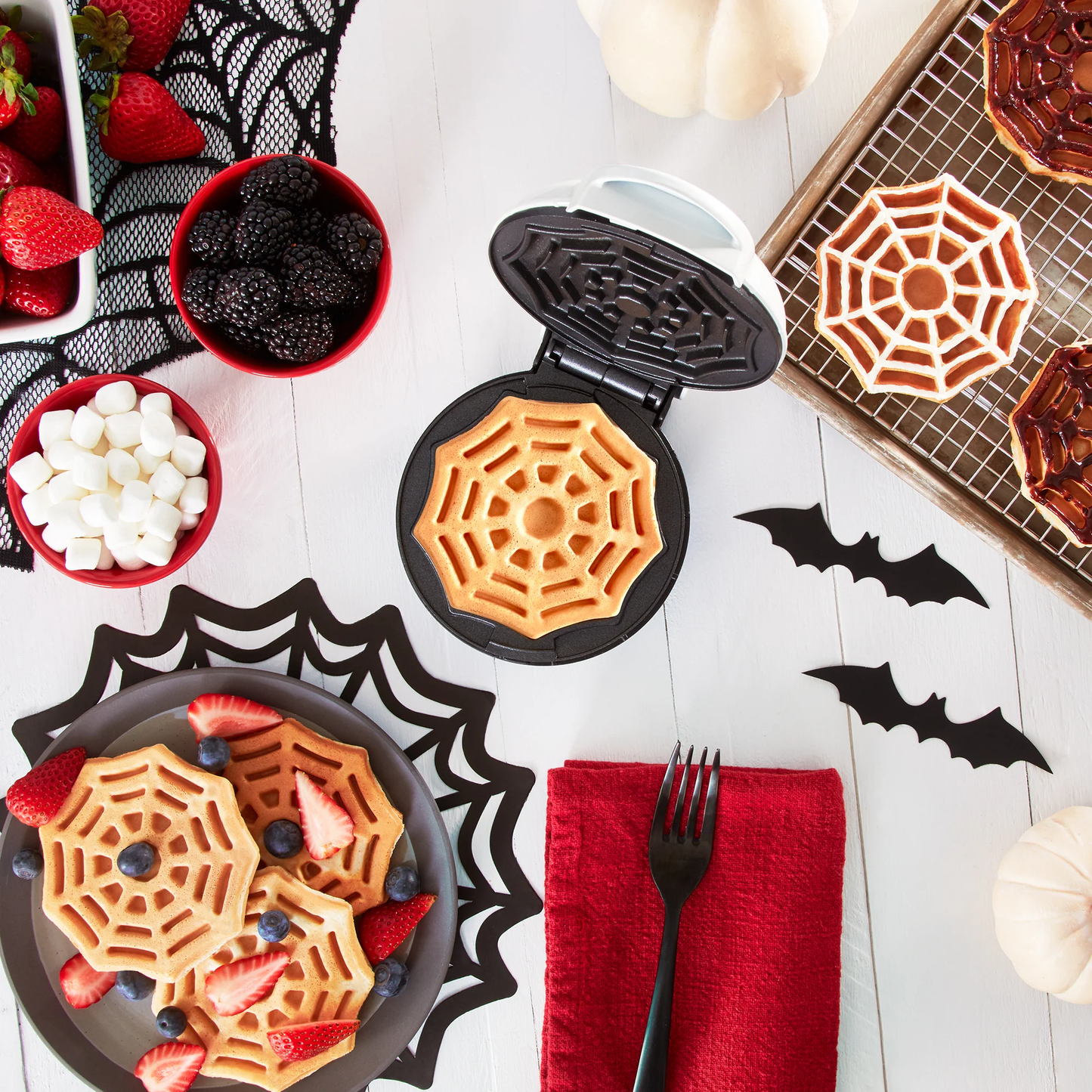 Mini Waffle Maker Spider Web